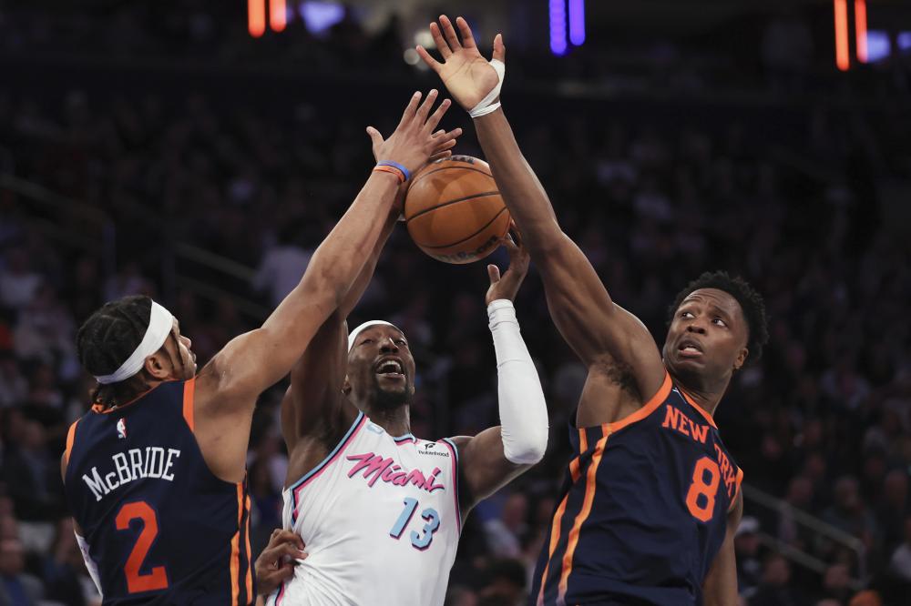 博尼费斯谈离开药厂：很多人也离开了，足球界什么都可能发生