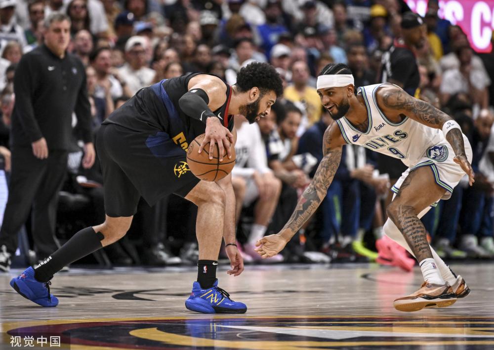 幕后正是肖 幕后正是肖