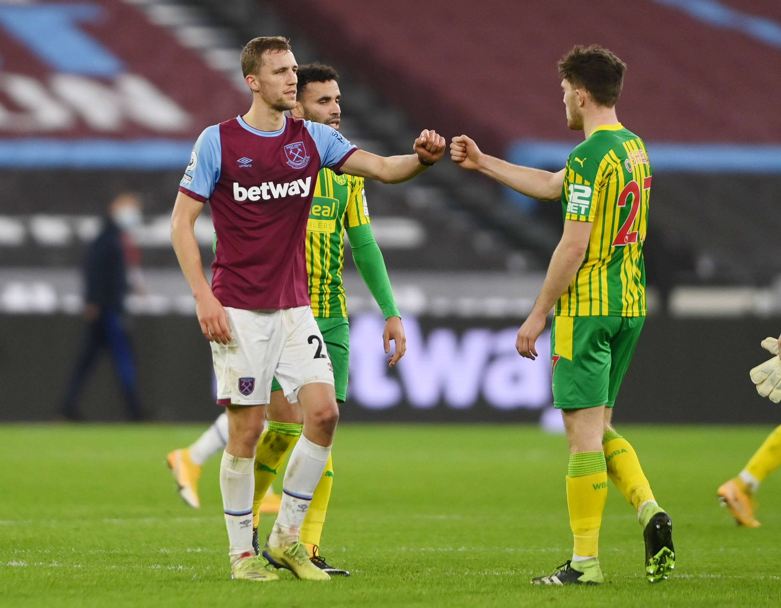 强队依然表 强队依然表